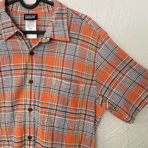 Patagonia Short Sleeved Plaid Shirt with Organic Cotton Gauze Weave (Medium)